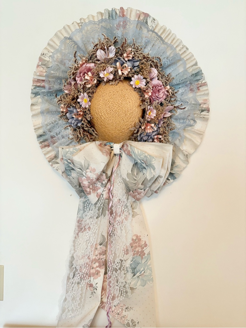 Vintage Cottagecore Handmade Straw Bonnet Wall Hanging Decor